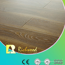 Piso laminado resistente al agua en relieve comercial 12.3mm E0 AC3